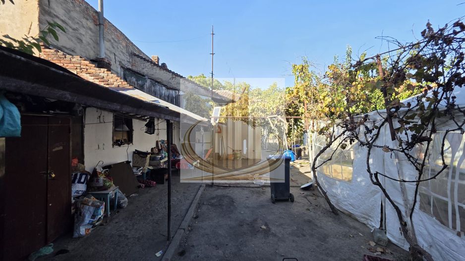 CASĂ DEMOLABILĂ + TEREN 781 MP | ZONA PREMIUM CARDIOVASCULAR – MODERN - Poză 3