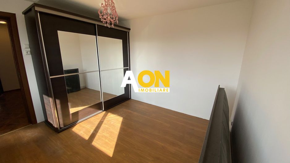 Casa Individuală 7 Camere, 2 Băi,  250 mp Utili - Poză 12