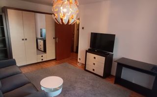 Inchiriez Ap. de 3 camere Decomandat Gorjului - Poză 1