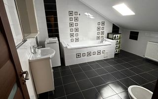 2 apartamente spațioase de vânzare în centrul Clujului - Poză 10