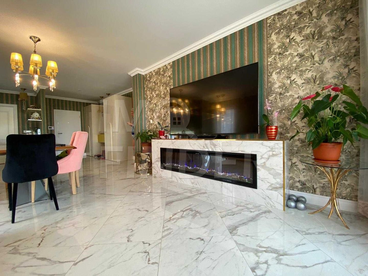 Apartament de LUX cu Parcare Subterana Buna Ziua - Poză 1