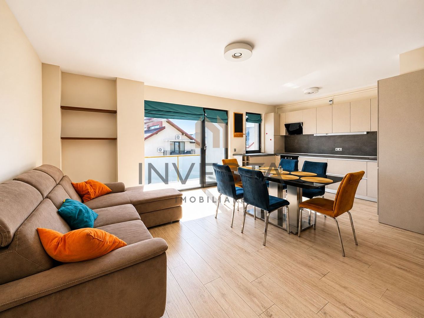 Apartament cu 2 camere si parcare de inchiriat in zona Buna Ziua - Poză 1