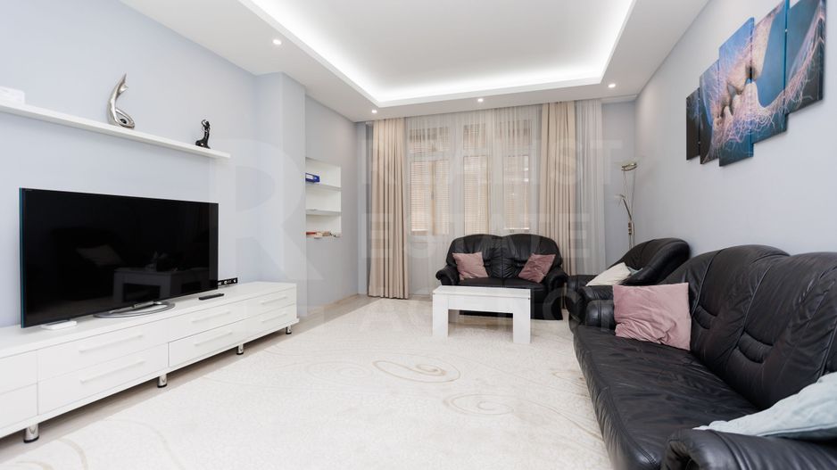 Chirie, apartament, 2 camere, str-la 31 August 1989, Centru - Poză 7