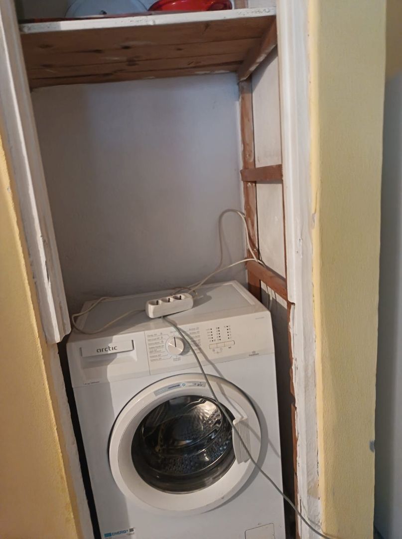 De vanzare apartament cu 2 camere, parter, micro 13 B, 60.000 euro - Poză 4