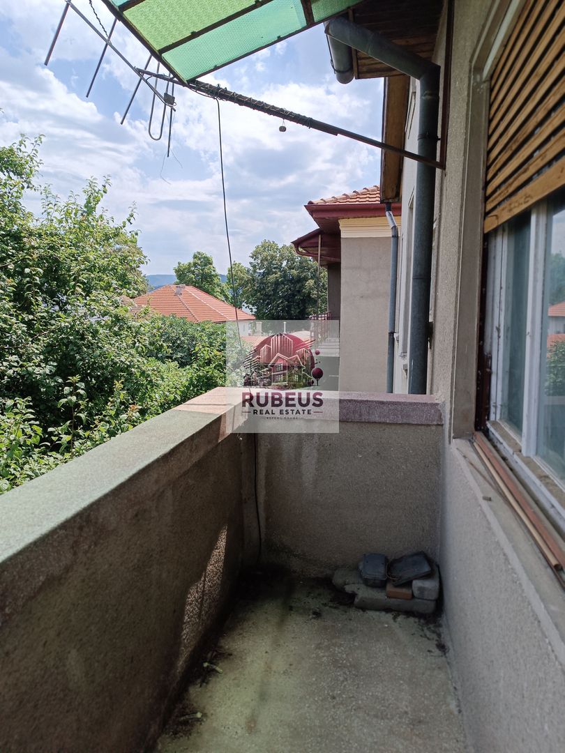 Casă solidă în Orșova, S+P+E, 220 mp, teren 284 mp - Poză 34