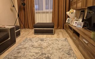 Apartament 3 camere 2 dormitoare pivnita in Vasile Aaron - Poză 7