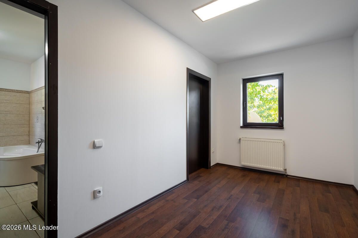 Cotroceni - Carol Davila, Townhouse 232 Mp - Oportunitate Rara - Poză 13