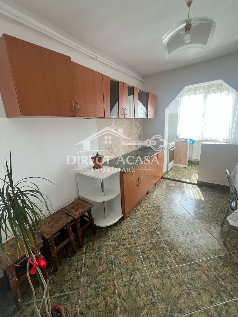 Apartament 2 camere spatios, luminos - Tudor - balcon,camara si debara - Poză 4