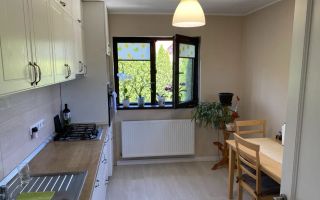 Casă spațioasă 210 mp, cu garaj și terasă - Cisnădie - Poză 6