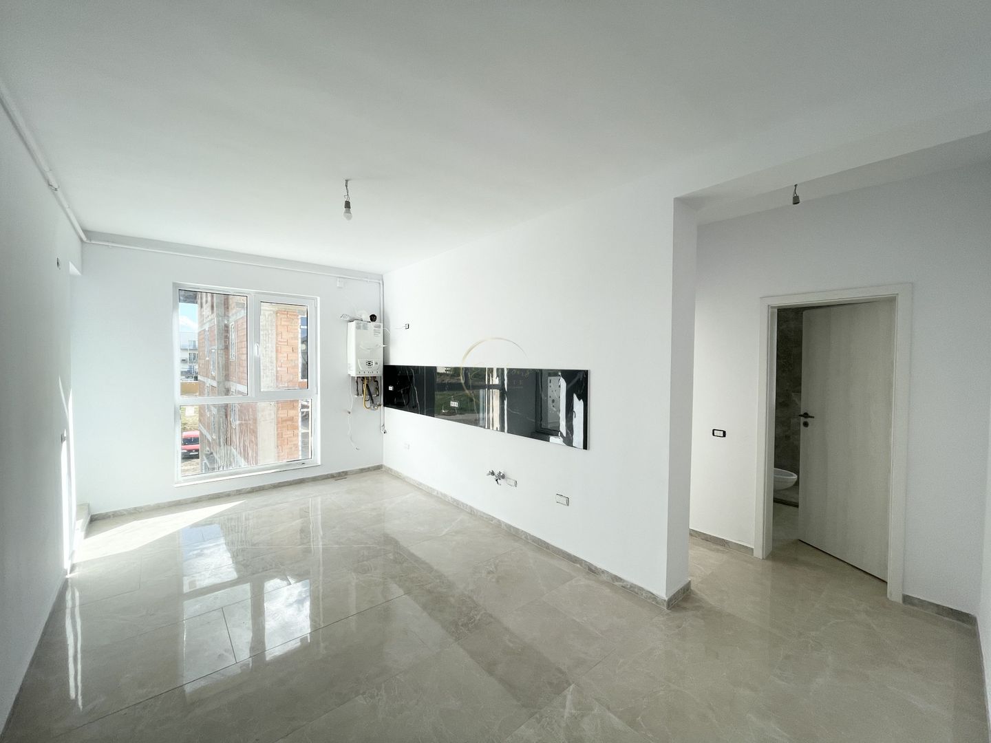 NOU Apartament 2 camere - Hotel IQ, Giroc - Poză 1