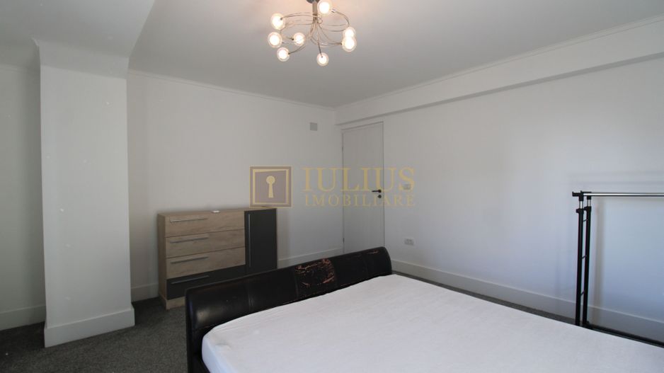 Ciarda Rosie,  4 dormitoare + 2 bai + 2 bucatarii, centrala proprie. - Poză 17