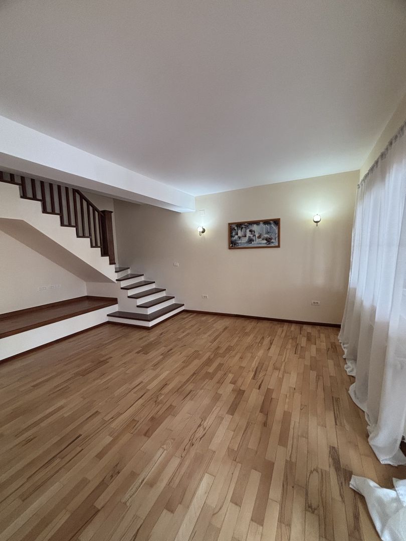 Vilă primitoare zona Modern - Poză 11