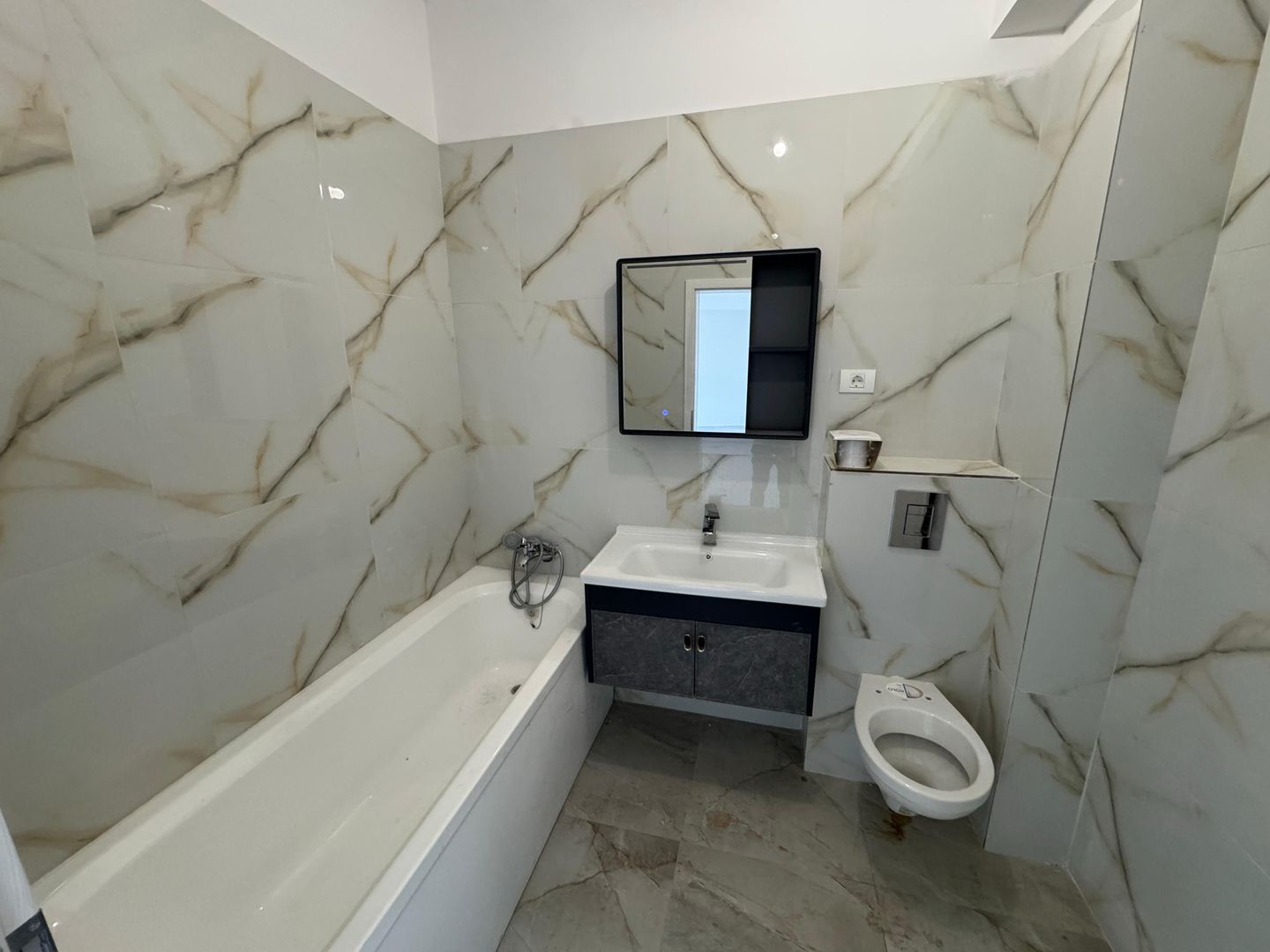 Apartament 2 camere Titan Nicolae Grigorescu Str Malva Bloc 2024 - Poză 12