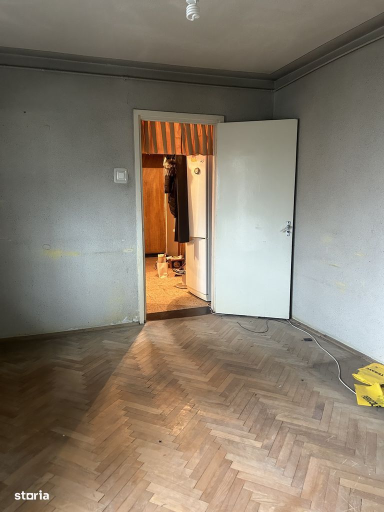 Apartament semidecomandat 3 camere - Aleea Terasei. - Poză 8