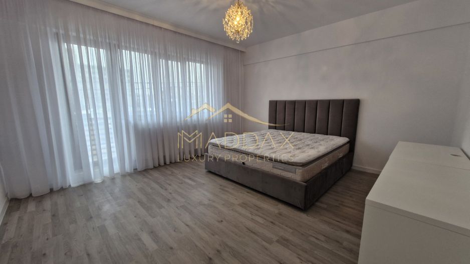 Apartament *4 camere *110mp* // Parcare - Poză 17