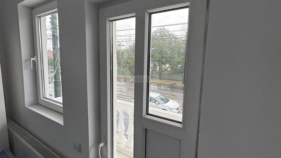 Vând clădire de apartamente + spațiu comercial - Comision 0% - Poză 4