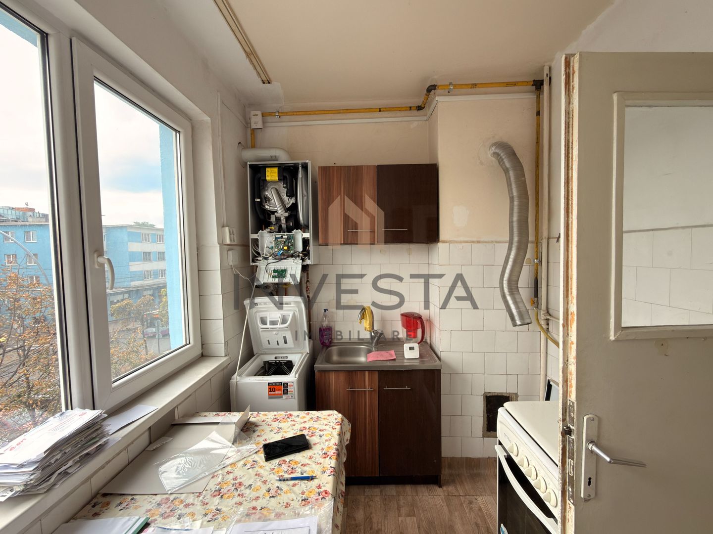 Apartament cu 2 camere decomandate, etaj intermediar, Pta M. Viteazu! - Poză 9