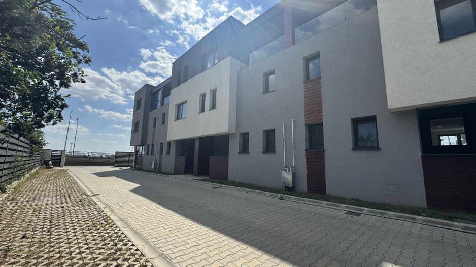 Casă modernă pentru familie, lângă Școala Americană, cu finisaje premium - Poză 1