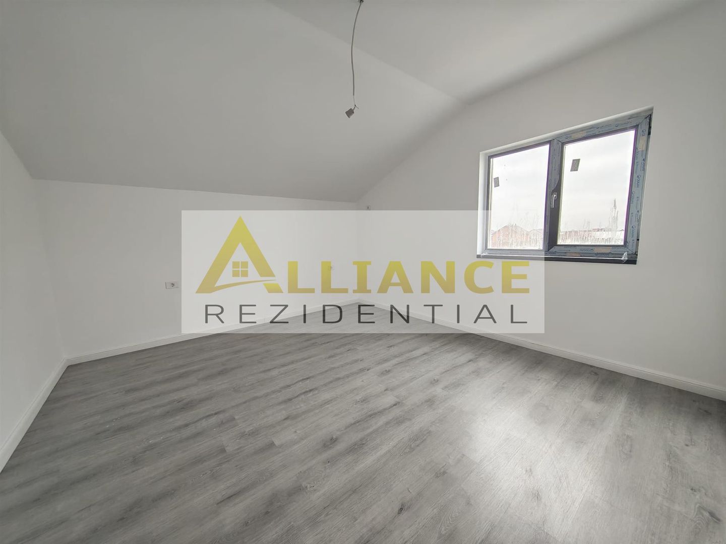 Casa P+M moderna | Pompa de caldura + fotovoltaice 10 kW - Poză 4