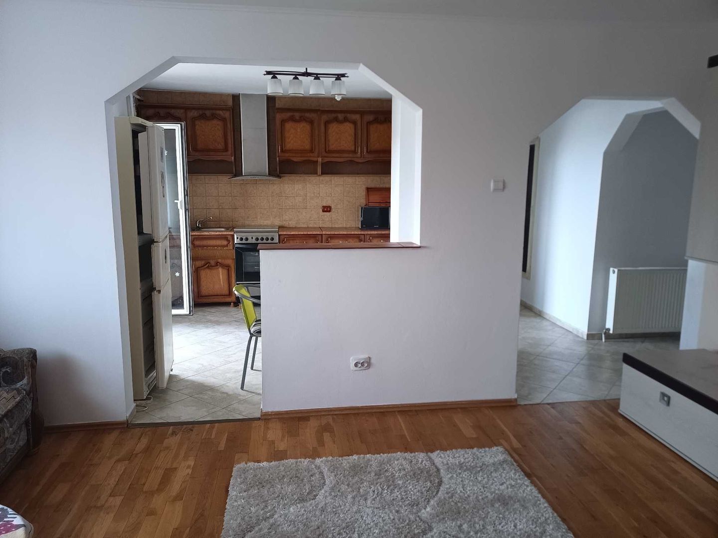 Apartament 3 camere - Poză 2