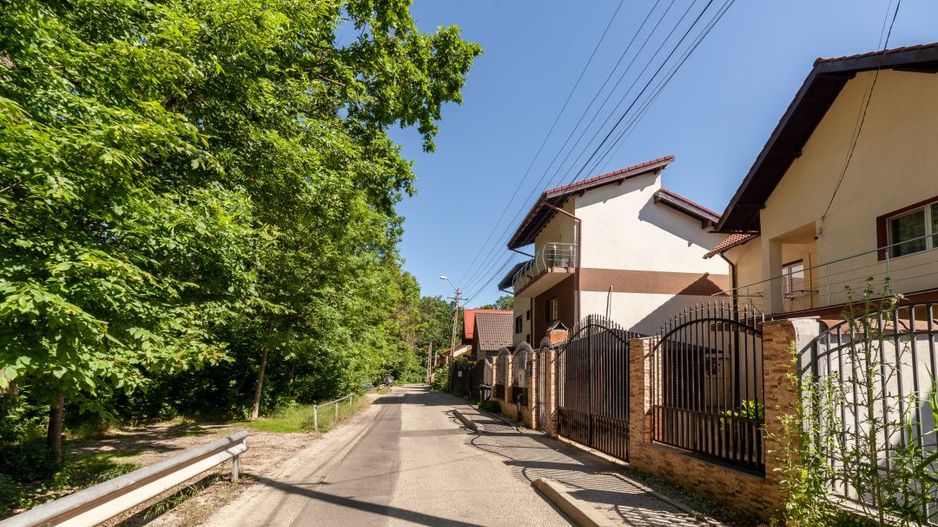 Casa P+M langa Padurea Trivale - Poză 2