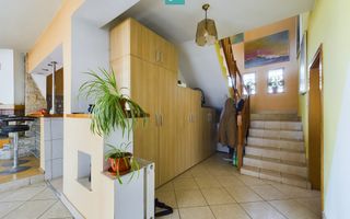 Casă spațioasă în zona Blașcovici, Timișoara - Poză 4