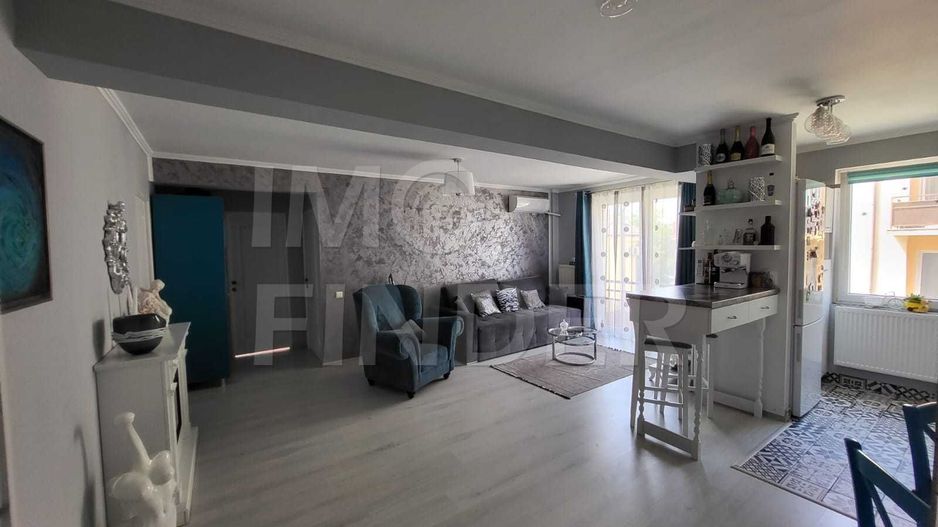 Vanzare 3 camere Buna Ziua, etaj 1, parcare - Poză 2