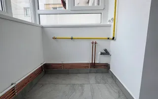 Apartament 2 Camere - Etaj 1 - Zona Mal - Renovat - Poză 11