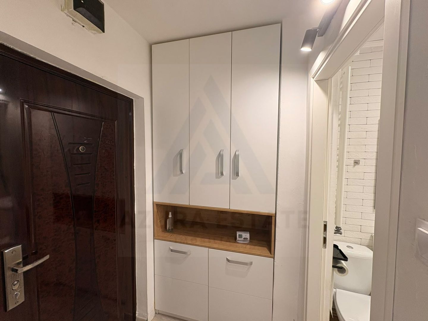 Studio utilat cu balcon si bucatarie separata zona Calea Dumbravii - Poză 7