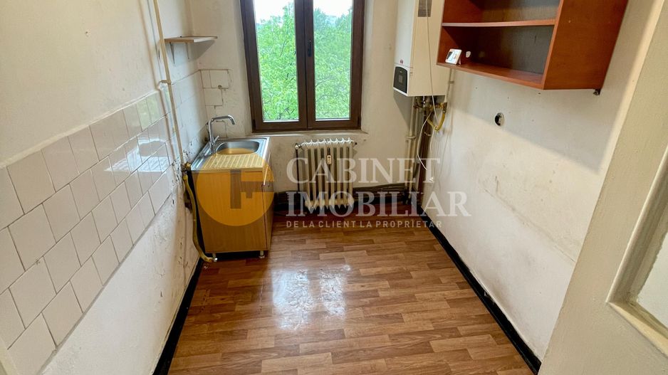 Apartament cu 2 camere decomandat - Etaj Intermediar - Fara Risc - Podu Ros - Poză 4