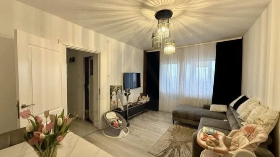 Apartament modern 2 camere 50 mp utili mobilat zona Vasile Aaron - Poză 2