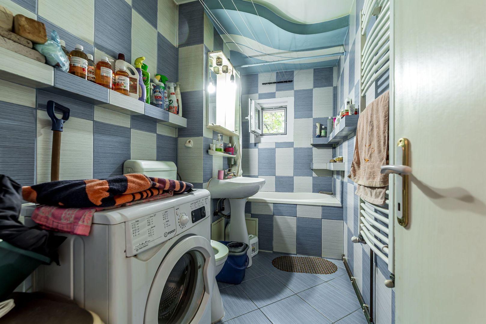 Apartament cu 3 camere decomandat la parter in Confectii Comision 0% - Poză 10