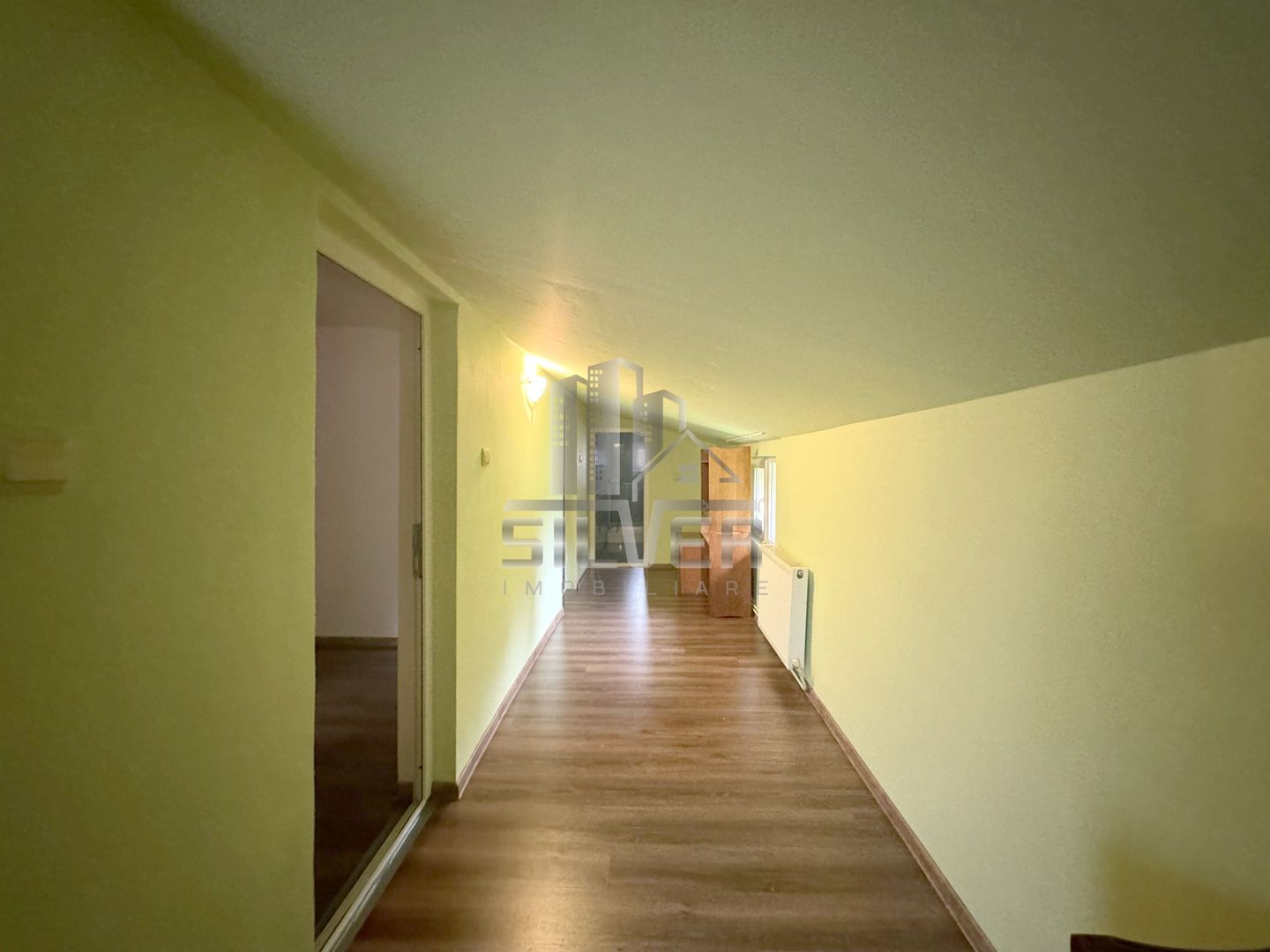 Casa cu 3 camere ptr muncitori in Grigorescu. - Poză 9