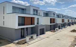 Vila deosebita de vanzare Zona Iancu Nicolae - Poză 1