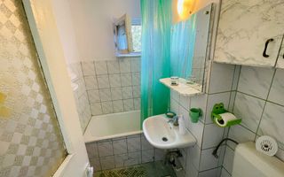 Apartament cu 3 camere de inchiriat-Str Godeanu-Zona Dambu - Poză 7