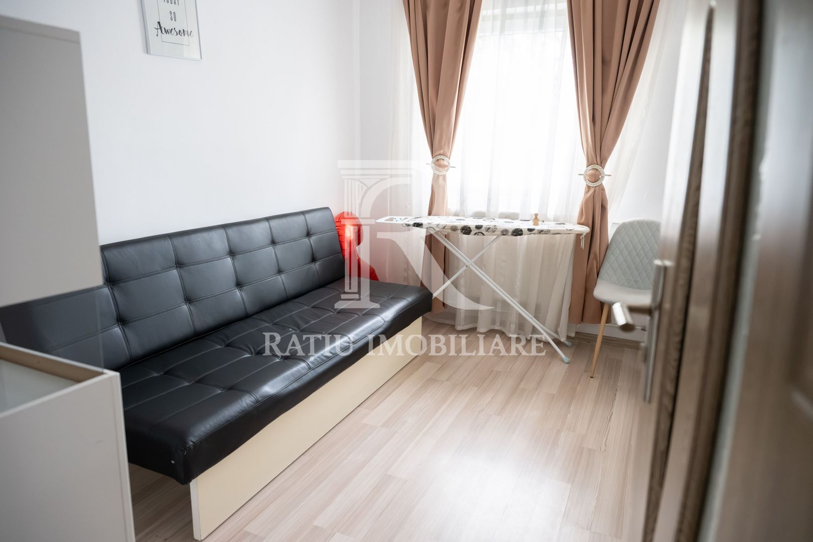 Apartament cu 3 camere | Decebal | Doinei | 58 utili | Oradea - Poză 11
