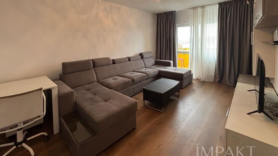 Apartament cu 3 camere, prima închiriere după renovare- zona UMF - Poză 1