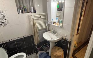 Casa cu front stradal,  7 Noiembrie, ideala clinica/cabinet/locuinta - Poză 16