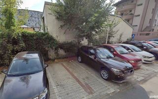 Vand casa veche cu teren in Crangasi - Poză 2