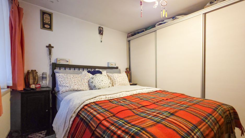 Casă cu teren pe Strada Propășirii nr. 3 - Soseaua Chitila - Poză 13