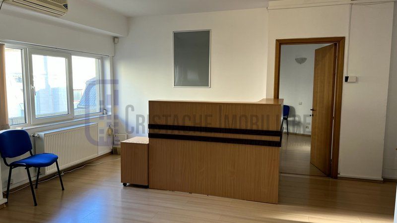 Spatiu birou, 100 mp, Universitate - Poză 1