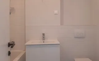 Vanzare Apartament modern cu 2 camere etaj 3 langa Petrom City - Poză 14