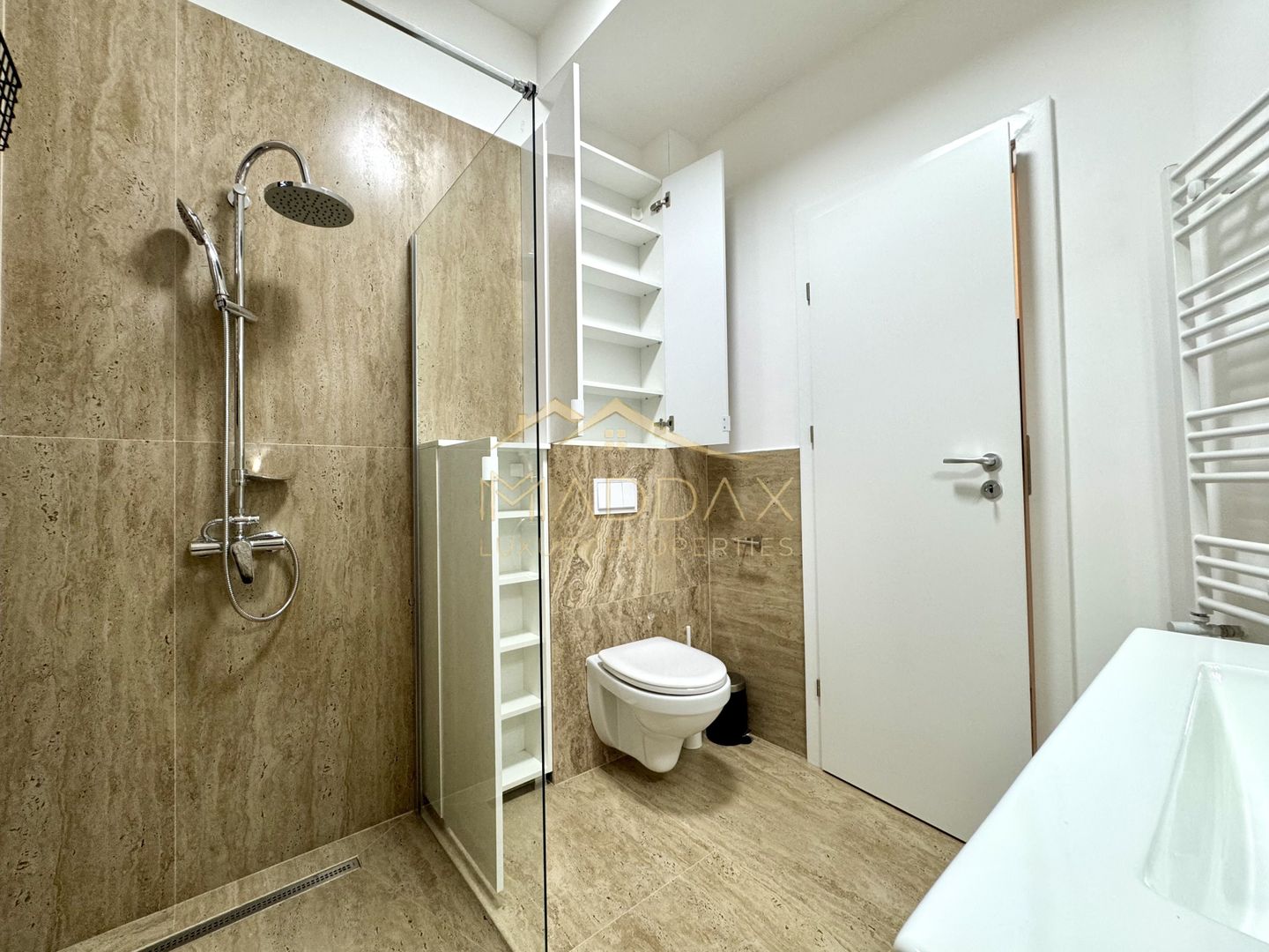 Apartament cu 3 camere *prima inchirere* // zona Herastrau - Poză 44