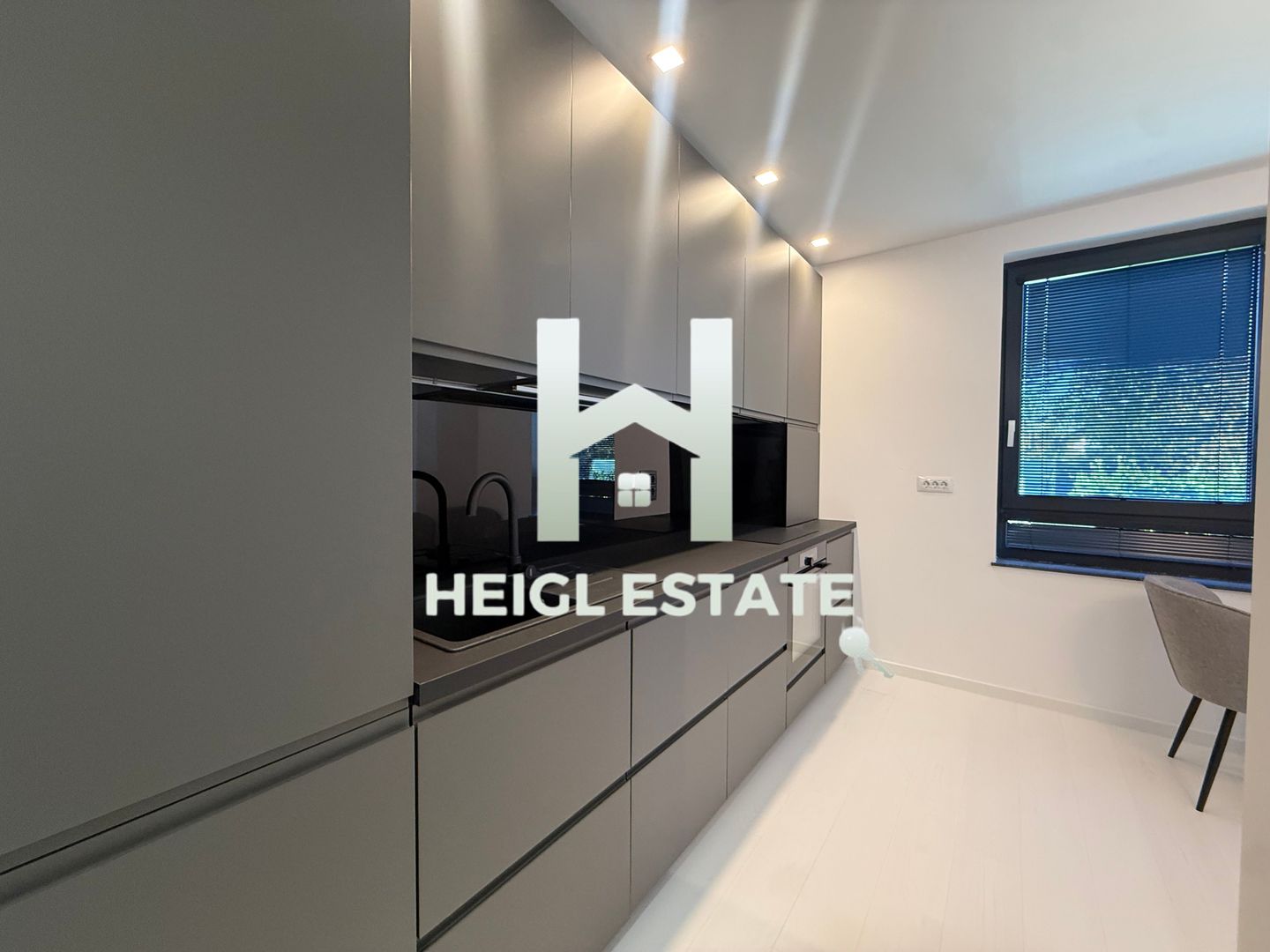 Apartament cu 2 camere si 2 bai LUX in Dumbrăvița - Poză 4