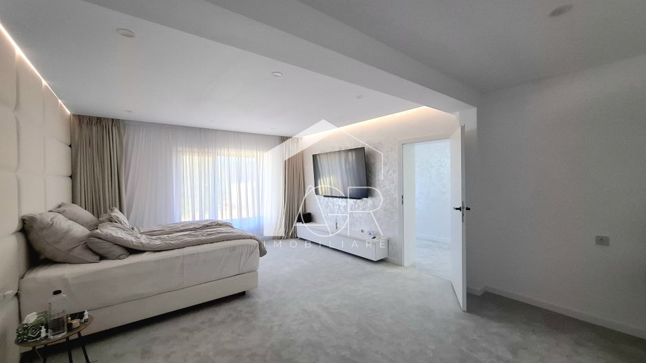 Vila cu 5 camere de vanzare, Strejnicu - Poză 14