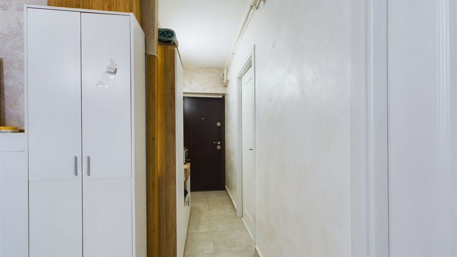 Apartament cu 2 camere la curte , renovat recent - Poză 16