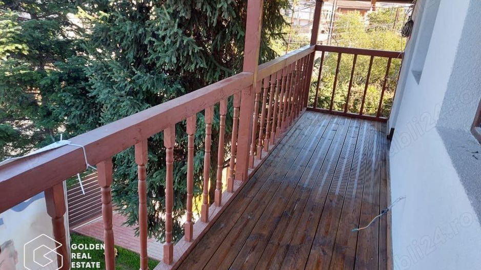 Vila cu 5 camere, 4 bai, Otopeni-centru, COMISION 0, renovata complet - Poză 13