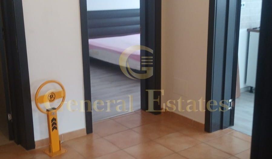 Ap. 3 camere etaj 1 cu parcare - Poză 2
