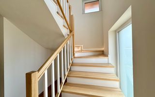 Casa noua, mobilata si utilata- Panorama catre munti- Teren 714mp - Poză 8