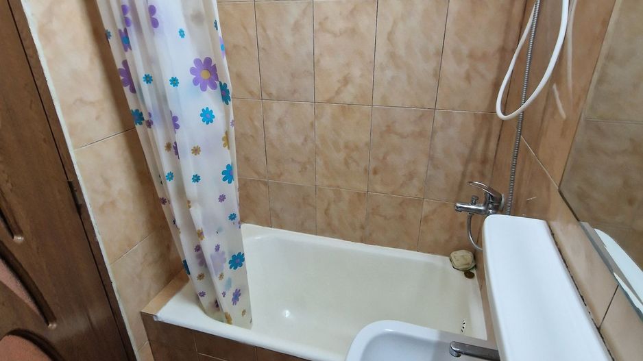Apartament 2 camere zona Ciresica/Universitate - Ocazie - Poză 7